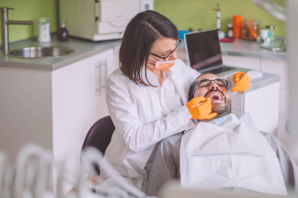 Best Urgent Tooth Repair  in Raymond, MS
